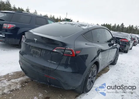 2025 Tesla Model Y Long Range Dual Motor All-Wheel Drive from USA, damaged, VIN 7SAYGAEE0SF255747